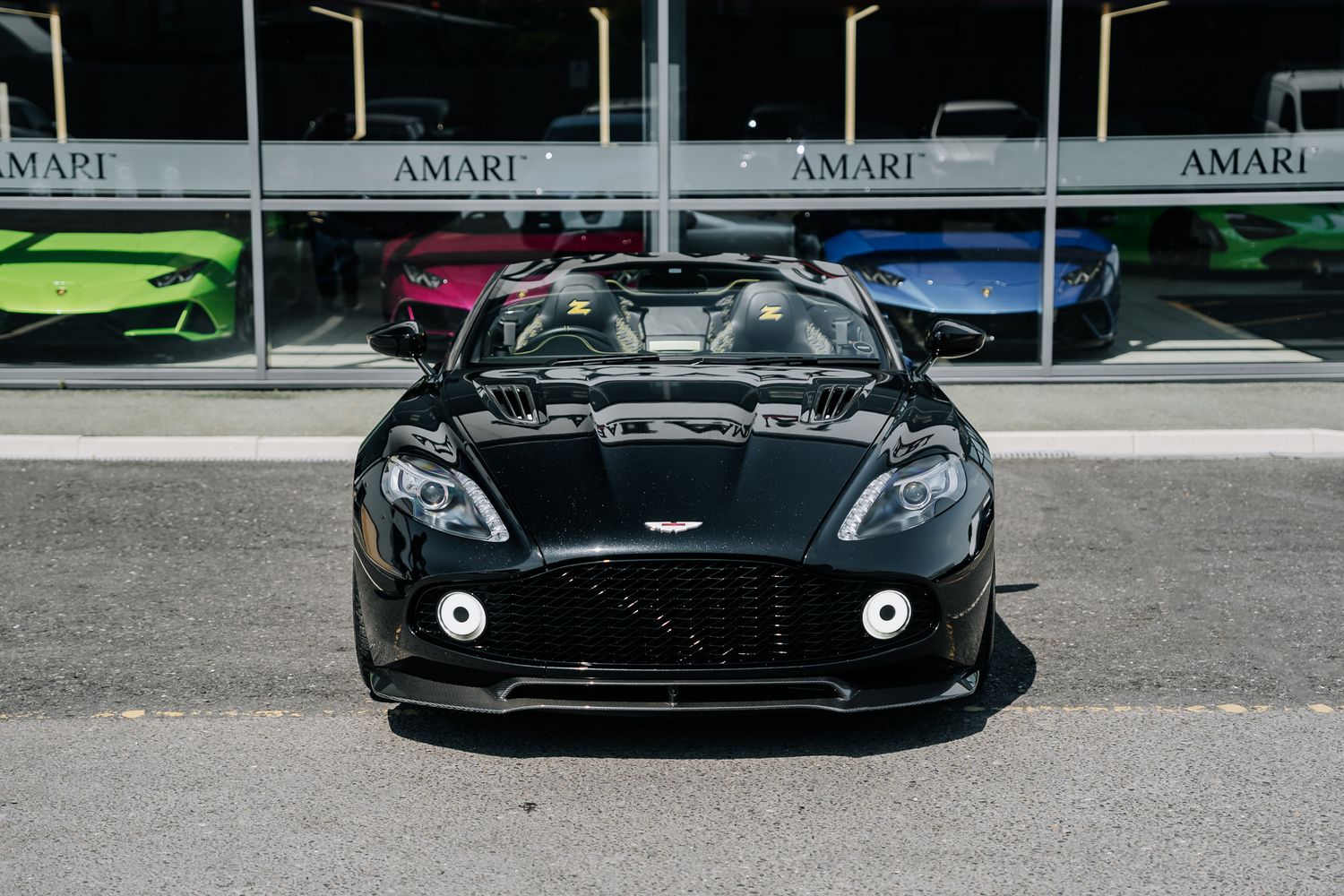 Aston Martin Vanquish Zagato Volante