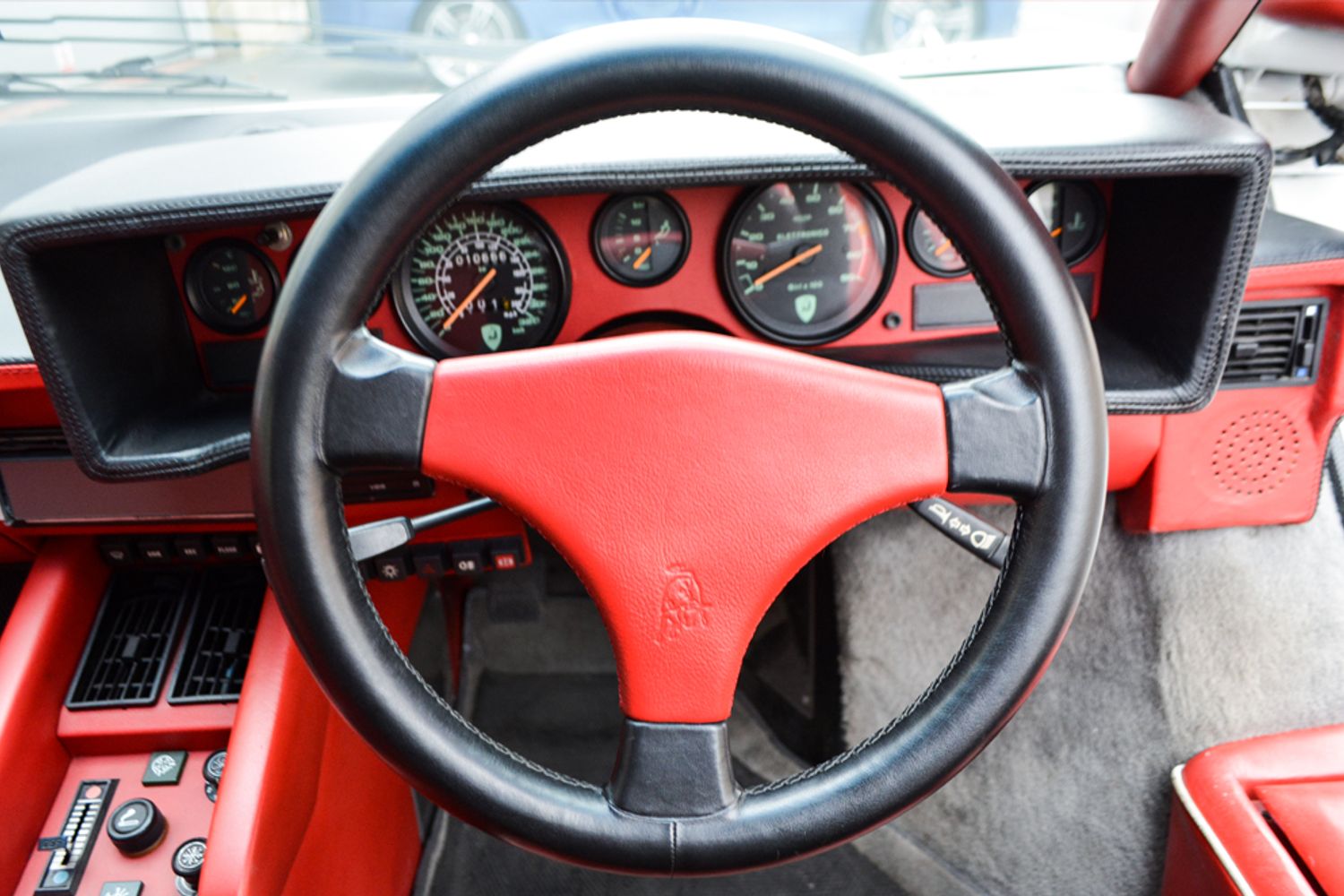 Lamborghini Countach Anniversary 5.2 V12 - 25th Anniversary