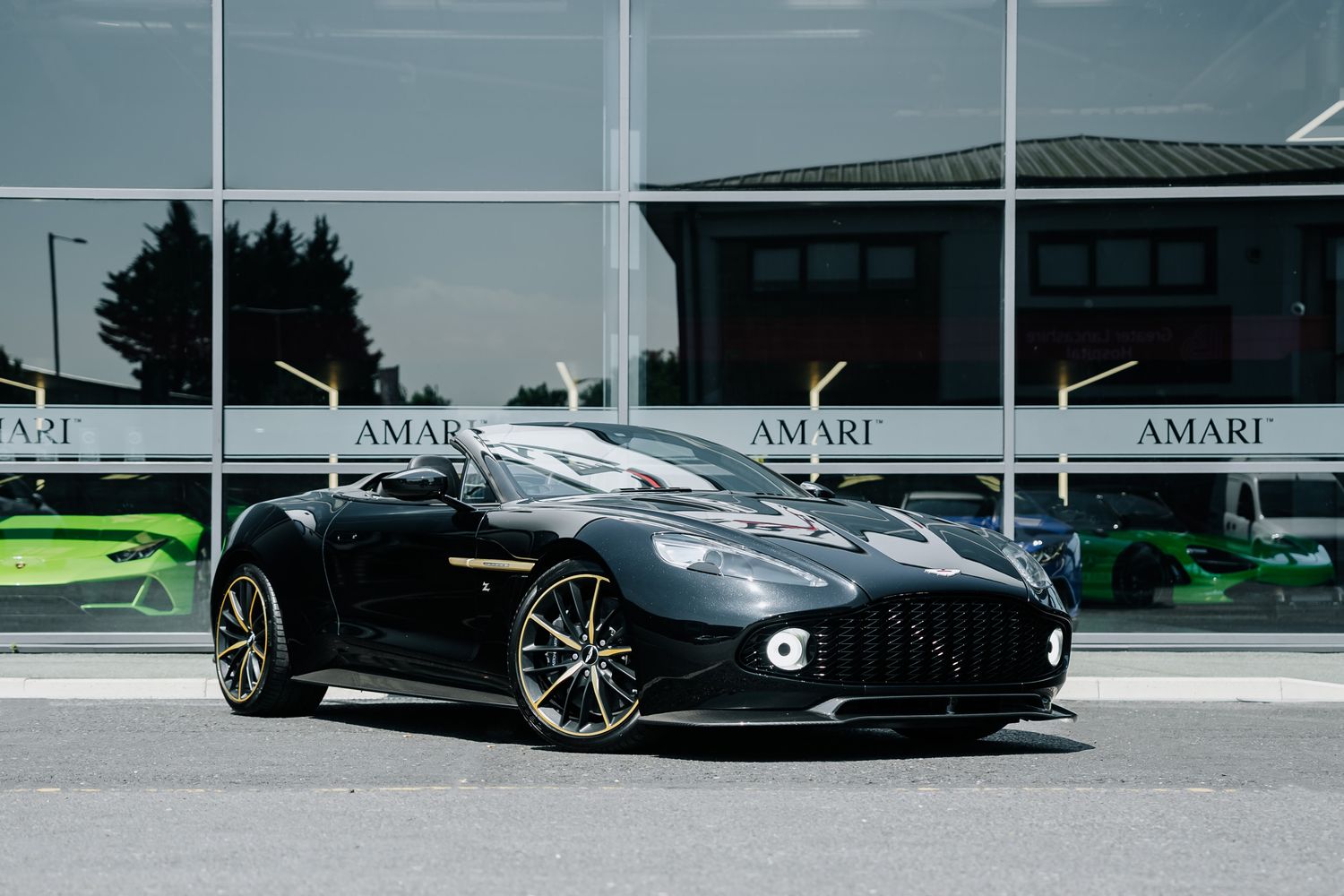 Aston Martin Vanquish Zagato Volante