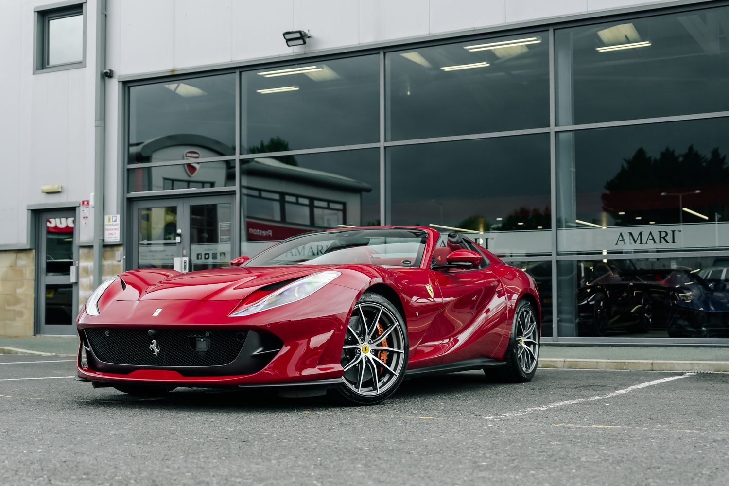 Ferrari 812 GTS
