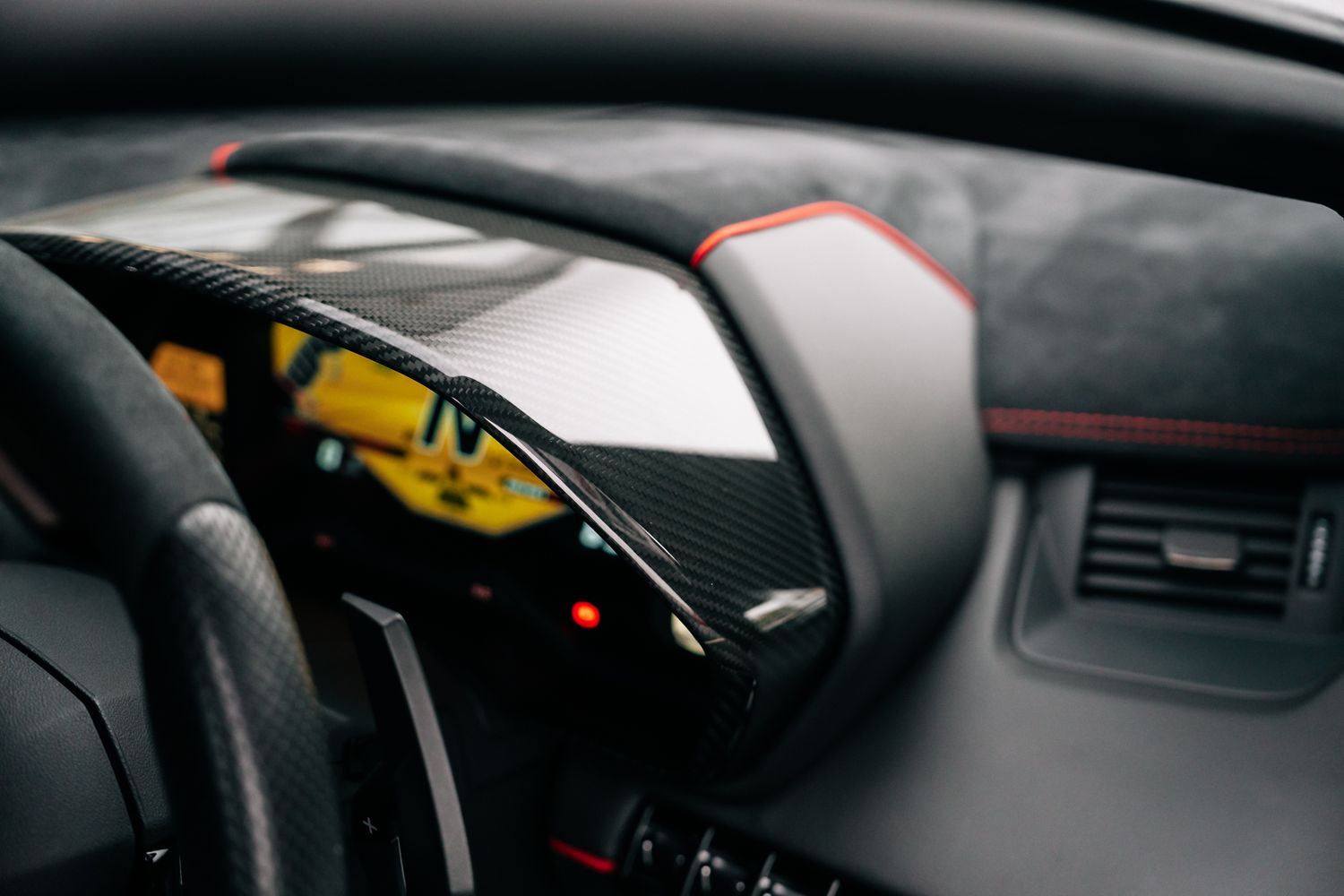 Lamborghini Aventador SV Roadster LP 750-4