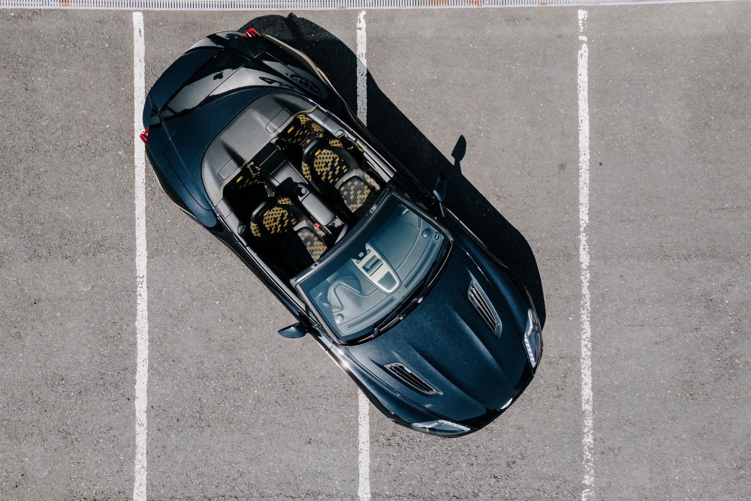 Aston Martin Vanquish Zagato Volante