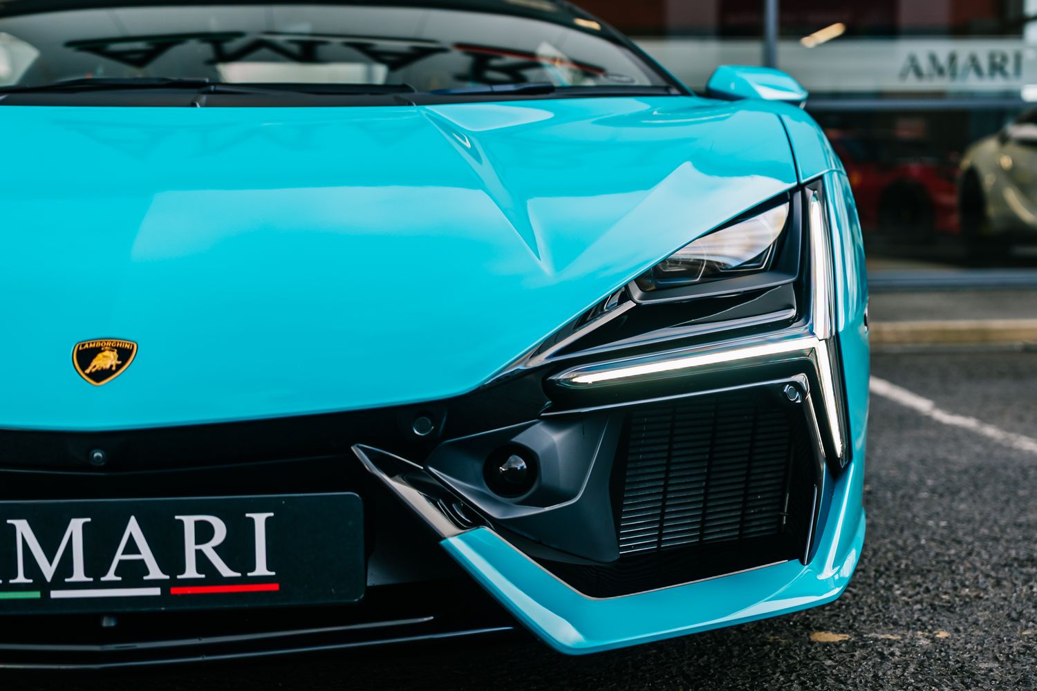 Lamborghini Revuelto