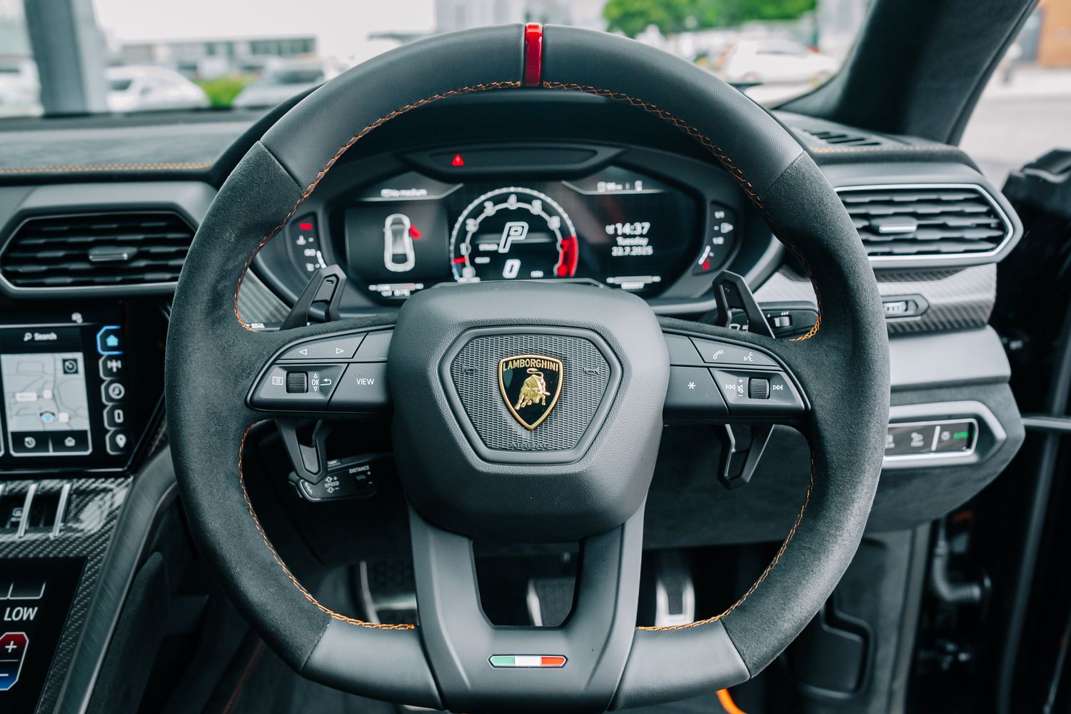 Lamborghini Urus Performante