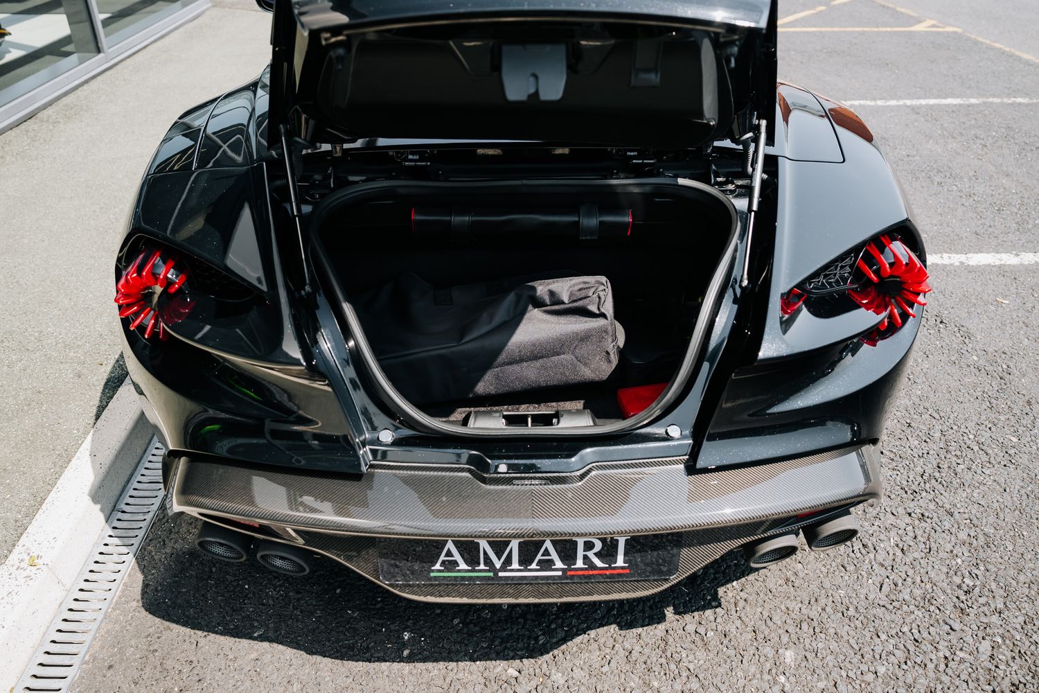 Aston Martin Vanquish Zagato Volante