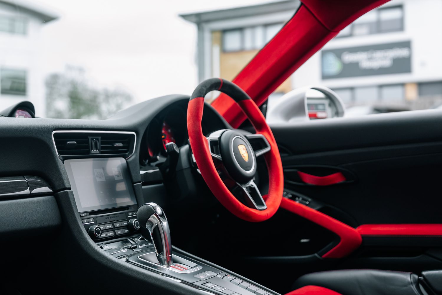 Porsche 911 991.2 GT2 RS Weissach