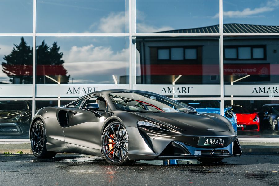 2024 McLaren Artura V6 PHEV