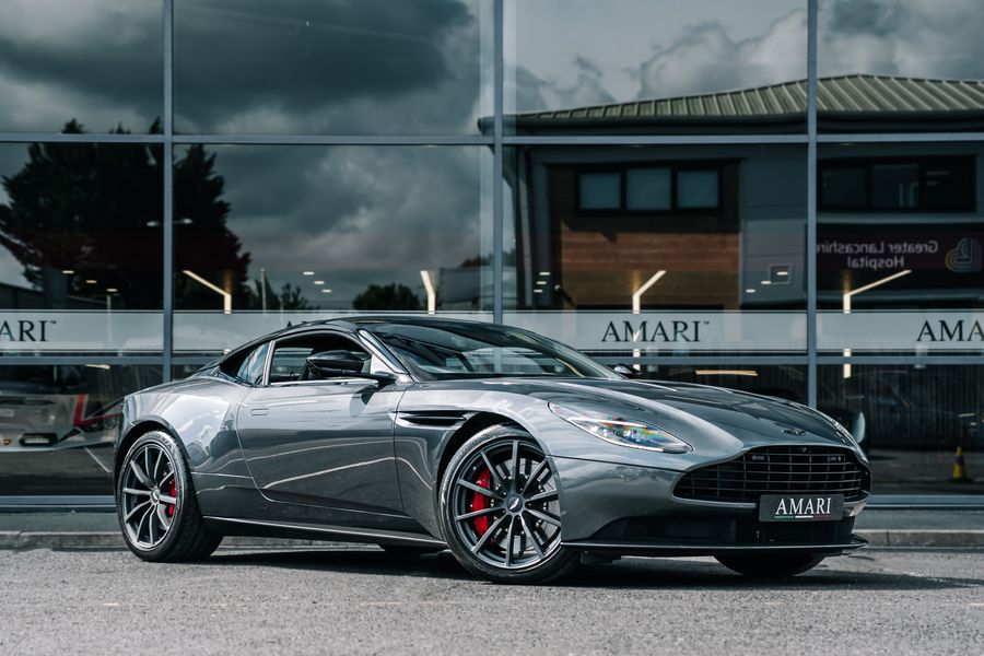 2022 Aston Martin DB11 V12