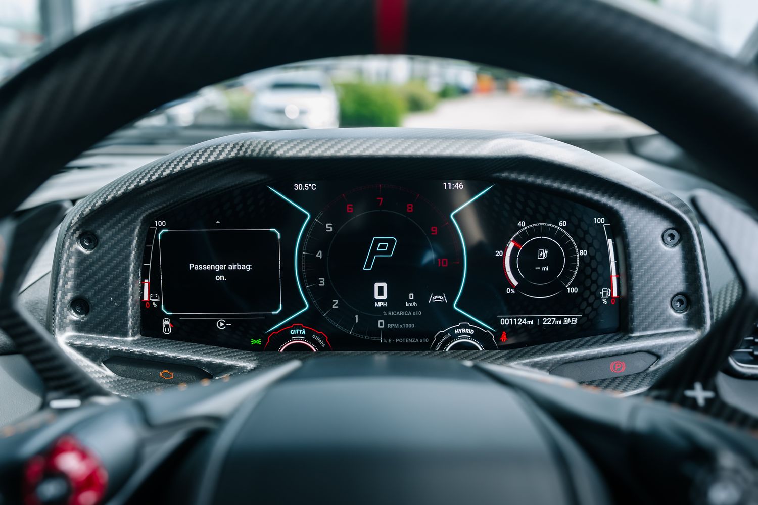 Lamborghini Revuelto