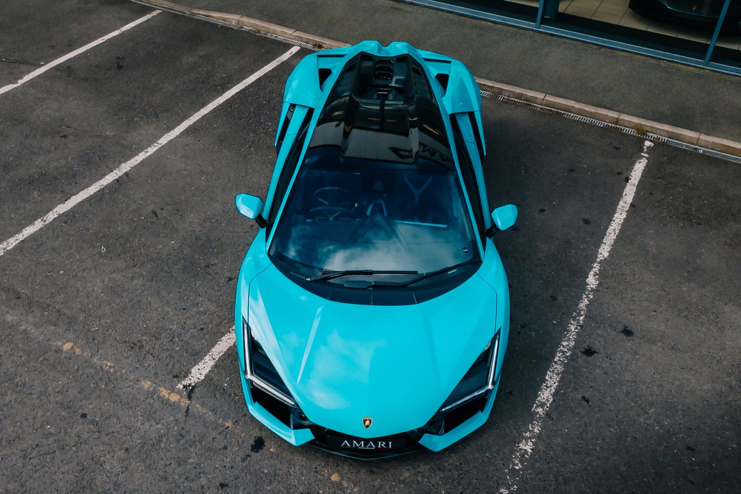 Lamborghini Revuelto