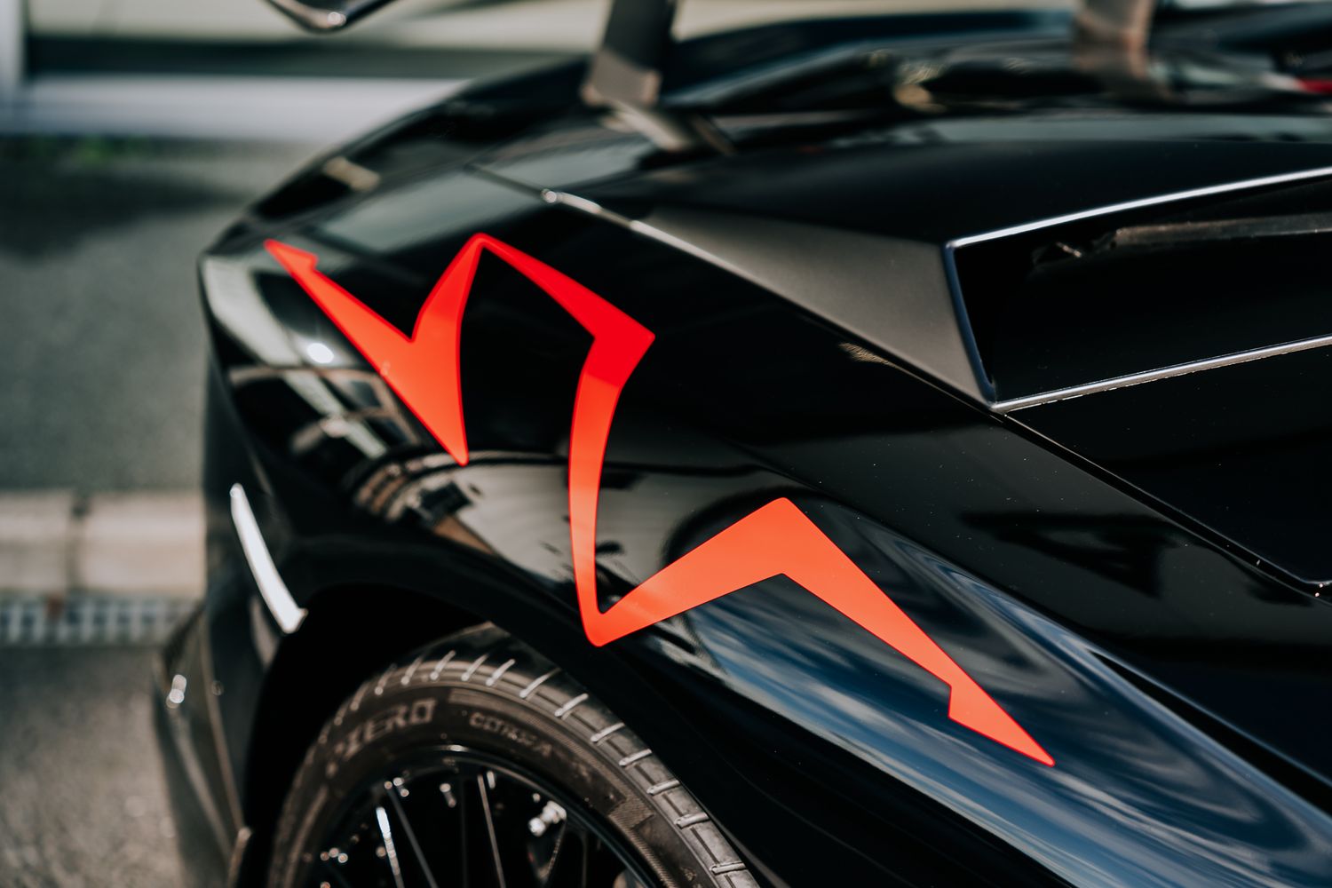 Lamborghini Aventador SV Roadster LP 750-4