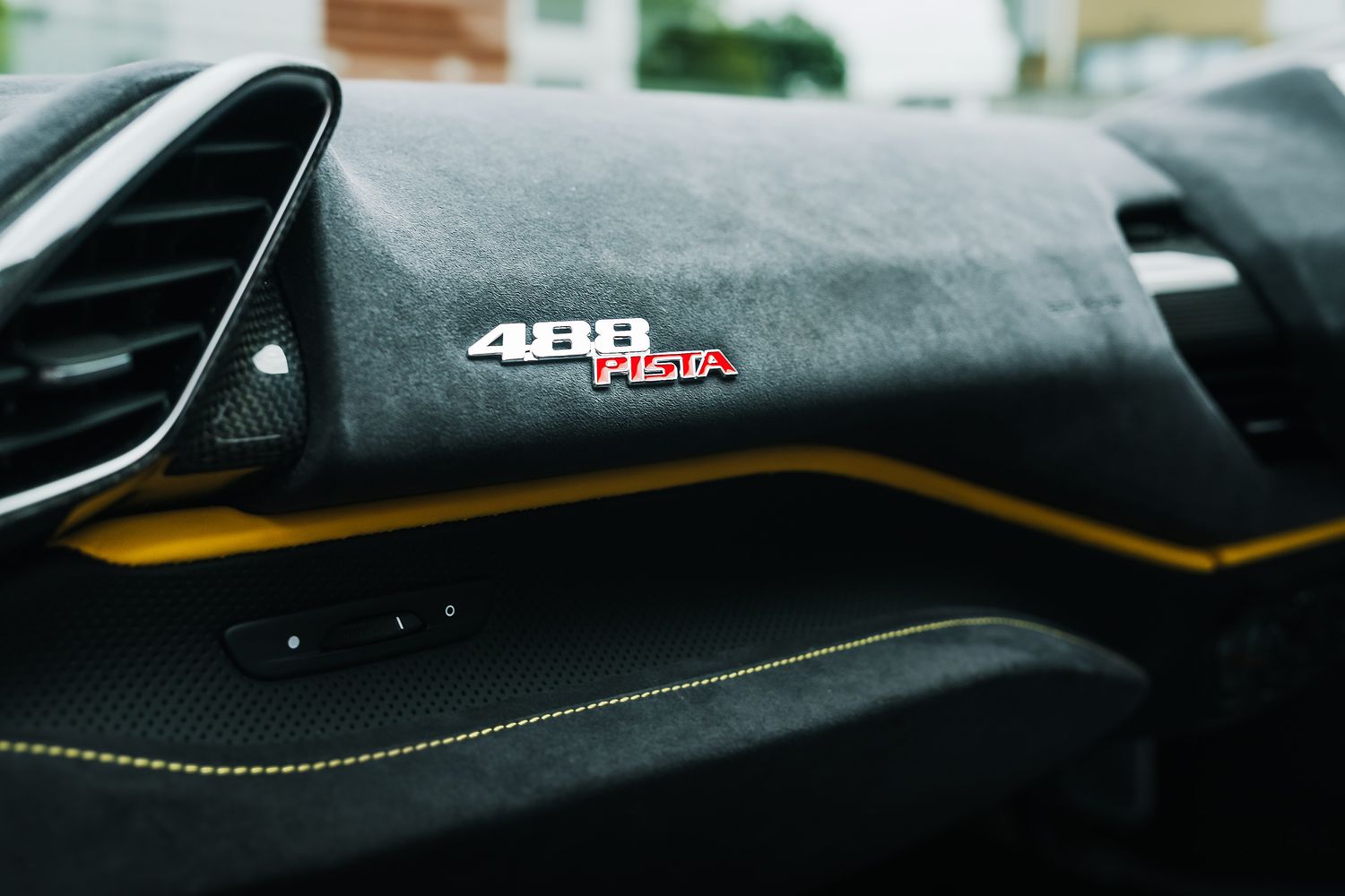 Ferrari 488 Pista